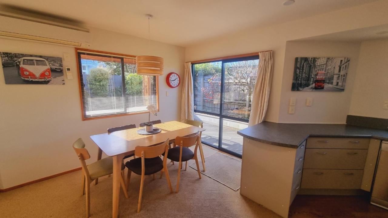 4A Bath Street Villa แฮนเมอร์สปริงส์ ภายนอก รูปภาพ