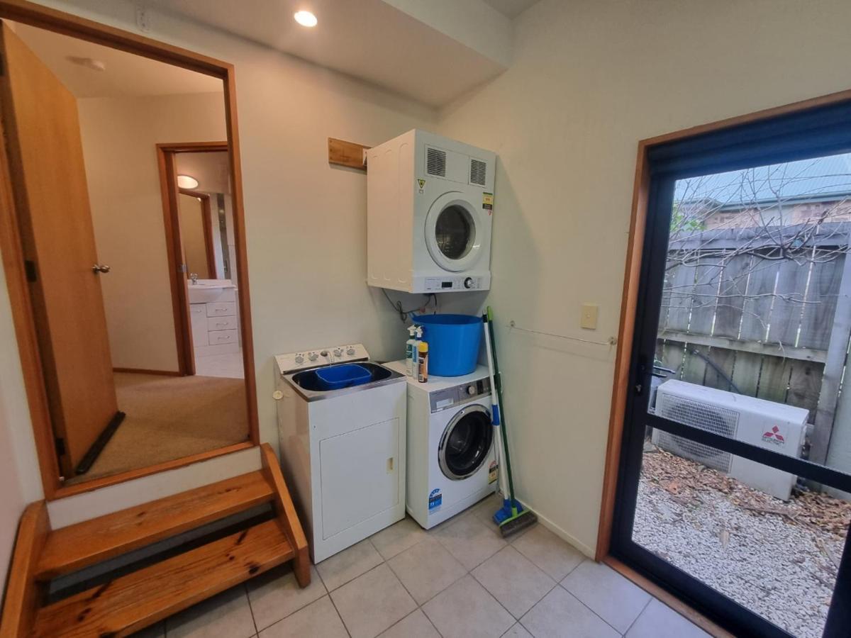 4A Bath Street Villa แฮนเมอร์สปริงส์ ภายนอก รูปภาพ